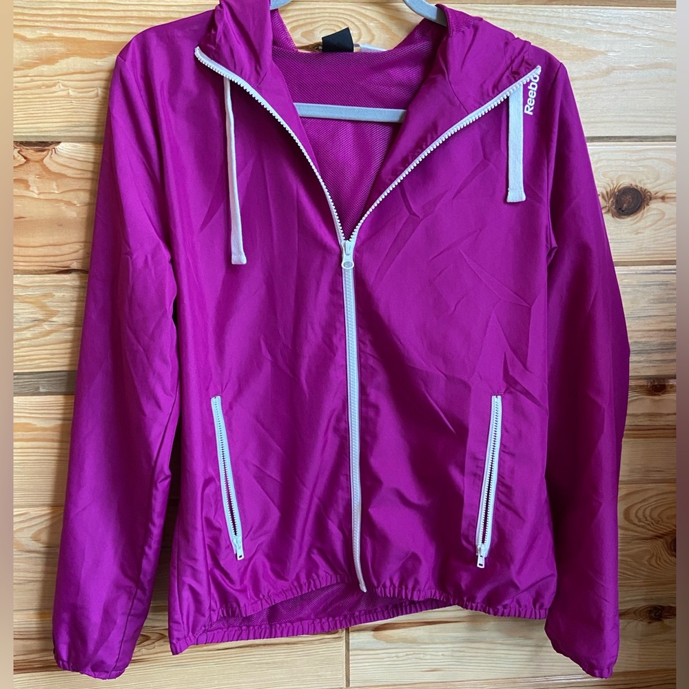 Reebok Size Small Zip Up